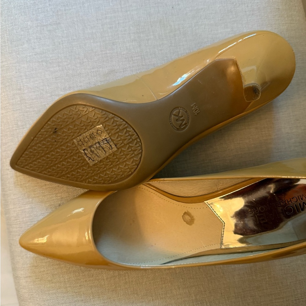 Michael Kors size 10